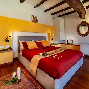 House Of Lovers - Magnificent View In The Heart Of Bologna